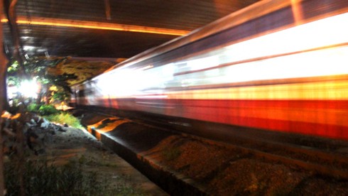 Bình Dương: Tàu hỏa tông chết nhân viên nhà ga - ảnh 1