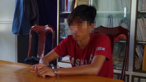 Tên cướp nhí chạy trốn với vỏ bọc người làm thuê - ảnh 1