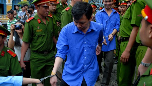 “Ông chủ massage” Tân Hoàng Phát nhận mức án 12 năm tù - ảnh 1