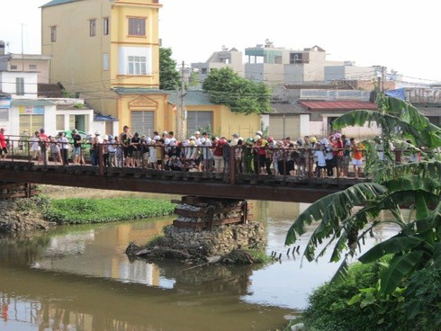 Đắk Lắk: Phát hiện thi thể xăm chữ