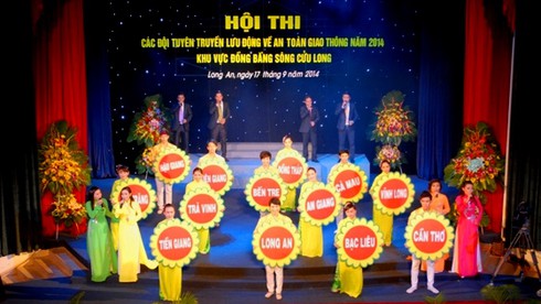 Khai mạc Hội thi tuyên truyền về ATGT khu vực ĐBSCL - ảnh 5