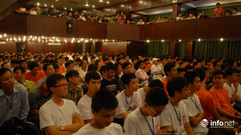 Thứ trưởng Nguyễn Minh Hồng dự lễ tổng kết kỳ thi OLP và ACM/ICPC - ảnh 2