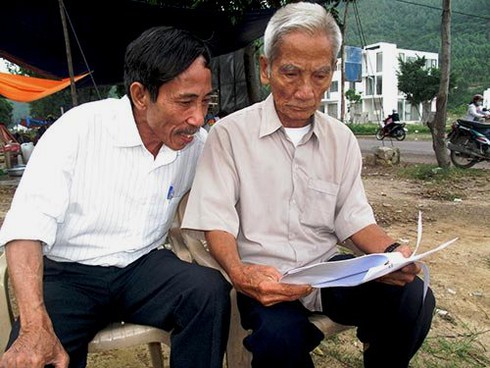 Huỳnh Văn Nén mỉm cười rồi bật khóc khi biết kháng nghị của VKSNDTC - ảnh 3