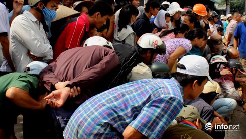 Một phụ nữ tử vong khi bị xe tải cán hai lần liên tiếp - ảnh 2