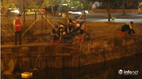 Dây câu văng trúng dây điện, người đàn ông cháy như ngọn đuốc - ảnh 2