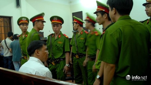 Nguyên đại úy CSGT tại Trạm Suối Tre bị truy tố tội