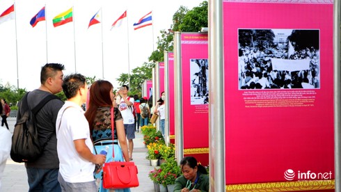 80 bức ảnh lịch sử đang được triển lãm tại đường Nguyễn Huệ - ảnh 7