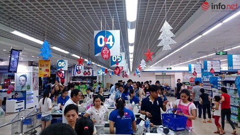 Chủ tịch TP.HCM: Cắt tối đa hội nghị, khởi công, đi nước ngoài - ảnh 2