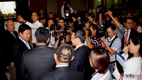 Bí thư Đinh La Thăng: Sẽ phổ biến nghị quyết ĐH Đảng tới doanh nghiệp FDI - ảnh 2