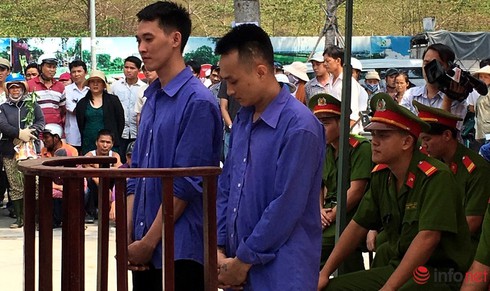 Anh em ruột lĩnh án chung thân và 16 năm tù về tội giết người - ảnh 1