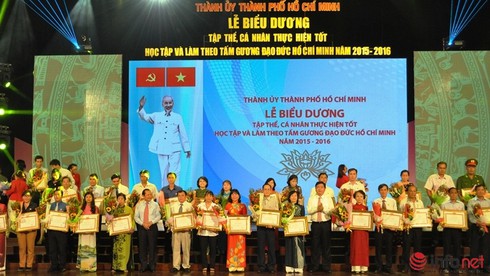 Ông Đinh La Thăng: Yêu kính Bác lòng chúng ta sẽ trong sáng hơn! - ảnh 2