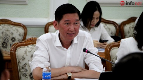 Chủ tịch TP.HCM sốt ruột bàn cách