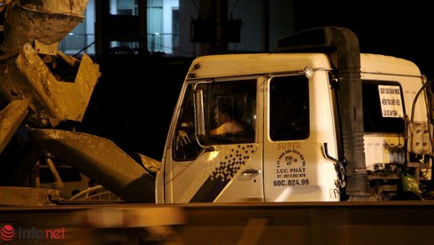 TP.HCM: Đường vào cảng Cát Lái kẹt gần 10km lúc nửa đêm - ảnh 8