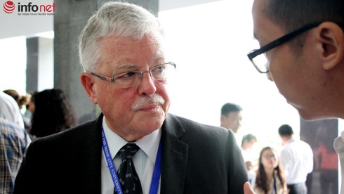 Giáo sư Carl Thayer: Quá sớm để coi Tòa trọng tài là một hình mẫu - ảnh 1