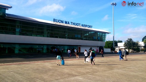 Hủy 7 chuyến bay tới sân bay Buôn Ma Thuột ngày 12/9 do thời tiết xấu - ảnh 1