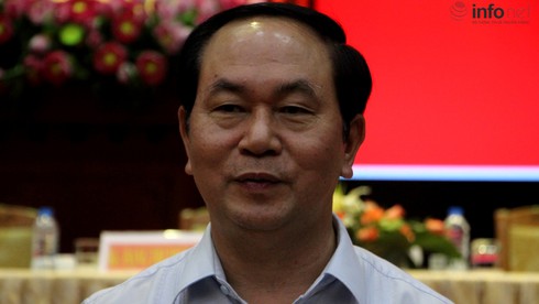 Chủ tịch nước: Công nhân dệt may đang