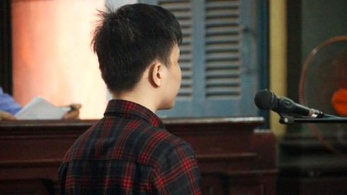Xâm hại 3 chị em ruột, thiếu niên lĩnh 8 năm tù - ảnh 1