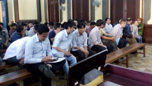 Triệu tập thêm bị cáo của đường dây đánh bạc hàng trăm tỷ - ảnh 1