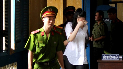 Giảm án cho các bị cáo trong đường dây bán dâm “ngàn đô” - ảnh 1