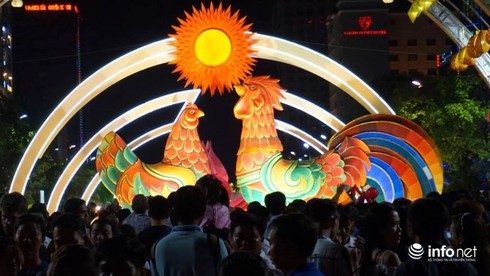 TP.HCM thu ngân sách hơn ngàn tỷ đồng mỗi ngày trong tháng Tết - ảnh 2