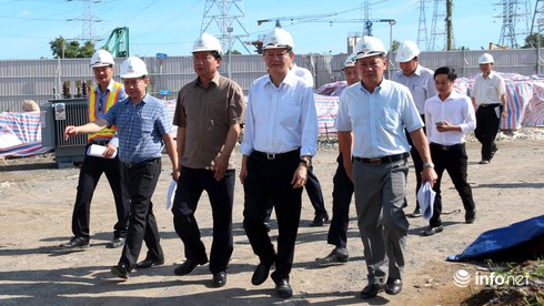 Bí thư Thăng: Phải rút ngắn thời gian thi công dự án ngập do triều cường - ảnh 1