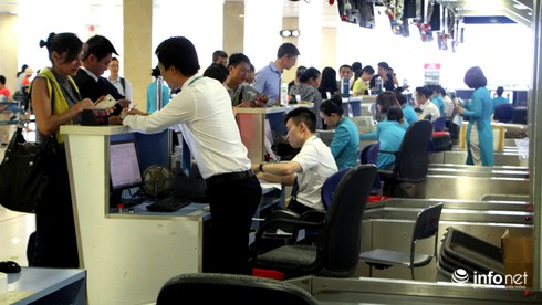 TP.HCM quyết nghiên cứu thủ tục check-in ngoài sân bay - ảnh 1
