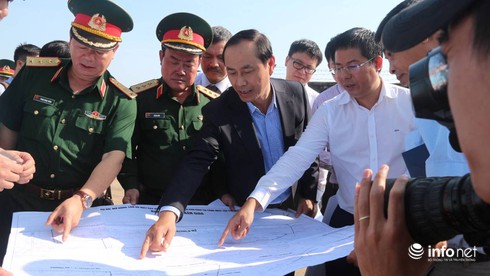 Bộ Quốc phòng bàn giao 21ha đất quân sự để mở rộng sân bay Tân Sơn Nhất - ảnh 2