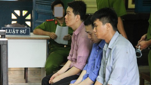 3 thanh niên lĩnh hàng chục năm tù vì “những gói bột màu trắng” - ảnh 1