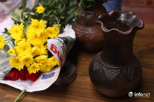 Nặng lòng với gốm, chàng thanh niên chống thấm cho gốm Bàu Trúc thành công - ảnh 2