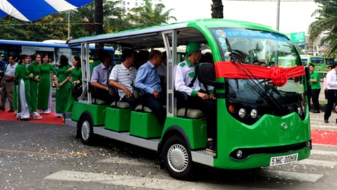 TP.HCM: Khách du lịch có thêm 3 tuyến xe buýt điện để chọn đi - ảnh 1