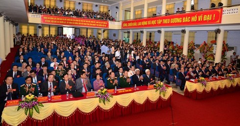 Đồng chí Nguyễn Sinh Hùng dự và chỉ đạo Đại hội Đảng bộ tỉnh Hải Dương - ảnh 1