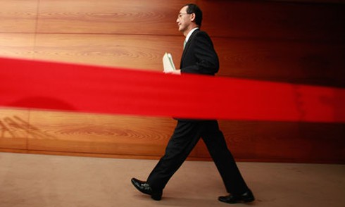 Nhật Bản rơi vào suy thoái - ảnh 1