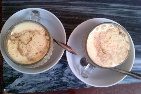 Wall Street Journal ca tụng cà phê trứng Hà Nội - ảnh 1