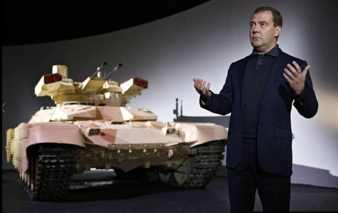 Ngắm hàng khủng trong hội chợ triển lãm vũ khí Nga 2013 - ảnh 3