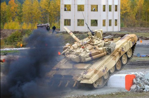 Ngắm hàng khủng trong hội chợ triển lãm vũ khí Nga 2013 - ảnh 6