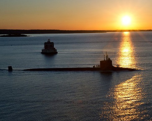 Mỹ ra mắt USS North Dakota - Tàu ngầm hiện đại nhất thế giới - ảnh 5