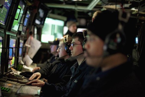 Mỹ ra mắt USS North Dakota - Tàu ngầm hiện đại nhất thế giới - ảnh 17