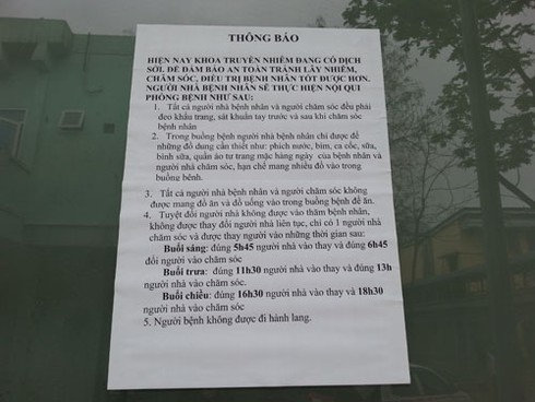 Dịch sởi bùng phát: Ngóng con thơ bị cách ly vì bệnh nặng - ảnh 4