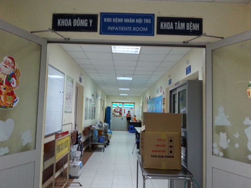 Dịch sởi bùng phát: Ngóng con thơ bị cách ly vì bệnh nặng - ảnh 11