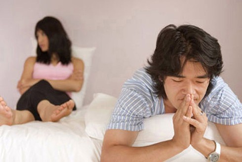 Cắt buồng trứng sau ung thư: Giải pháp nào cứu chuyện vợ chồng? - ảnh 1