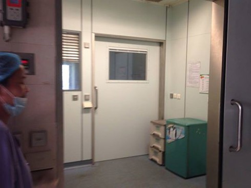 Dịch Ebola: Có buồng cách ly áp lực âm, virus không thể phát tán - ảnh 2