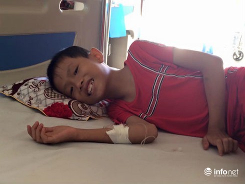 Người mẹ ngất xỉu khi nghe bác sĩ thông báo 2 đứa con đều mắc ung thư - ảnh 4