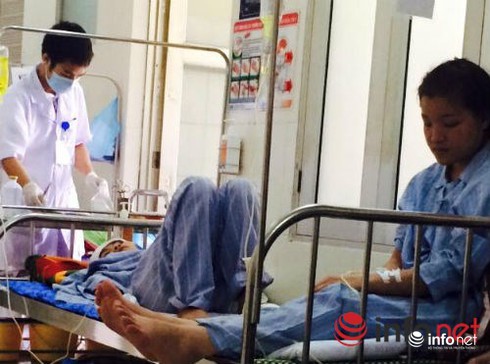 Tự chữa sốt xuất huyết, rước thêm biến chứng - ảnh 1