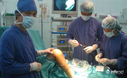 Kỹ thuật ghép gân giúp người bệnh duy trì chức năng vận động - ảnh 1