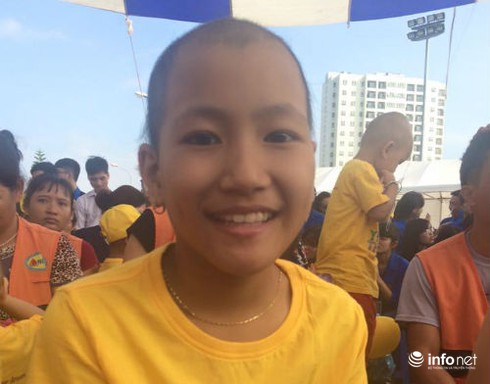 Ngày hội hoa hướng dương của những bệnh nhi ung thư - ảnh 1