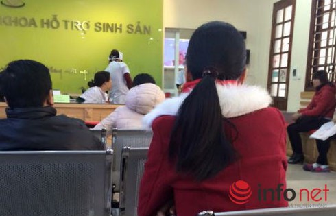 Những người phụ nữ một mình đi chữa hiếm muộn - ảnh 1