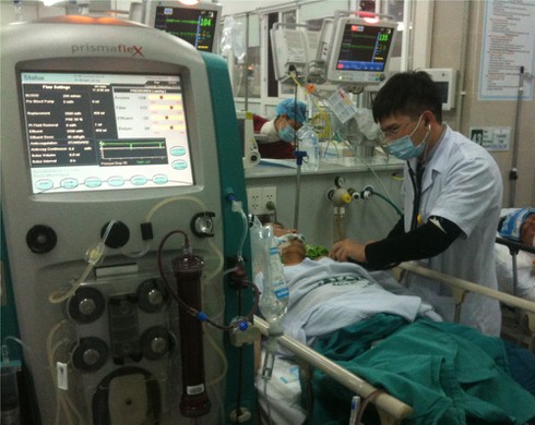 Cái chết rình rập người uống rượu ngày lạnh giá - ảnh 1