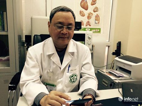 Một bác sĩ ngành tim mạch bị ho, chụp Xquang ra... ung thư giai đoạn cuối - ảnh 1