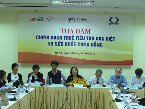 Kiến nghị tăng thuế tiêu thụ thuốc lá, bia rượu để hạn chế gánh nặng y tế - ảnh 1