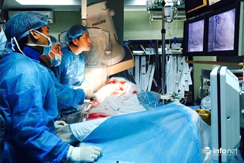 Tai biến mạch máu não sau khi tắm đêm - ảnh 1